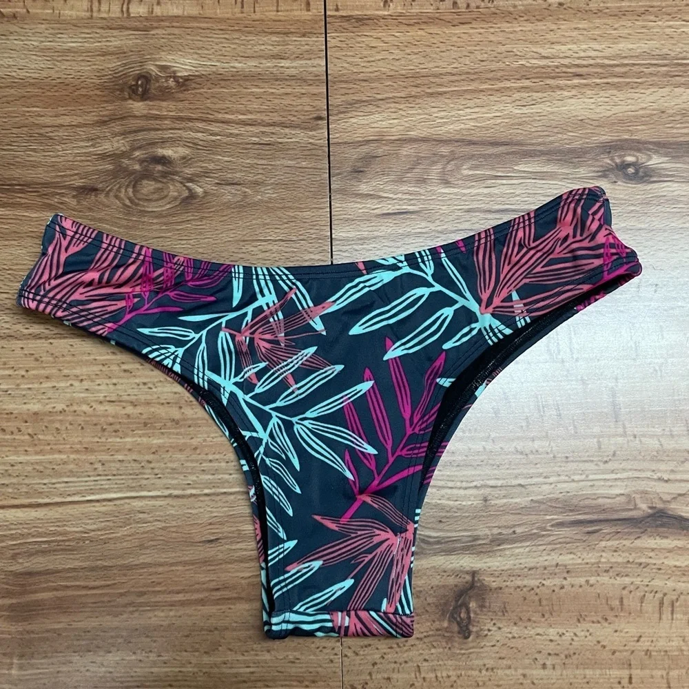 Botanical Leaves Bikini Bottom Set